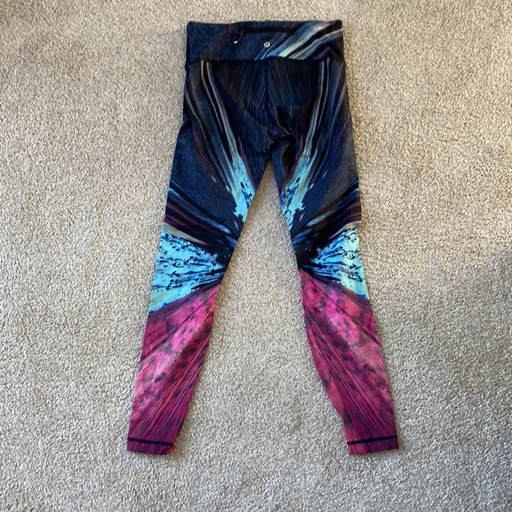 Lululemon Running Tight In Multi Color Size 8 - image 2